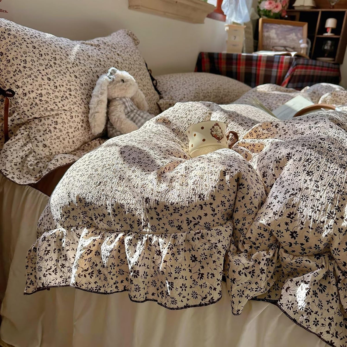 Ruffled Vintage Floral King Bedding Set